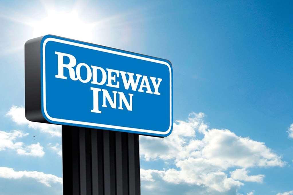 Relax Inn Ченълвю Екстериор снимка